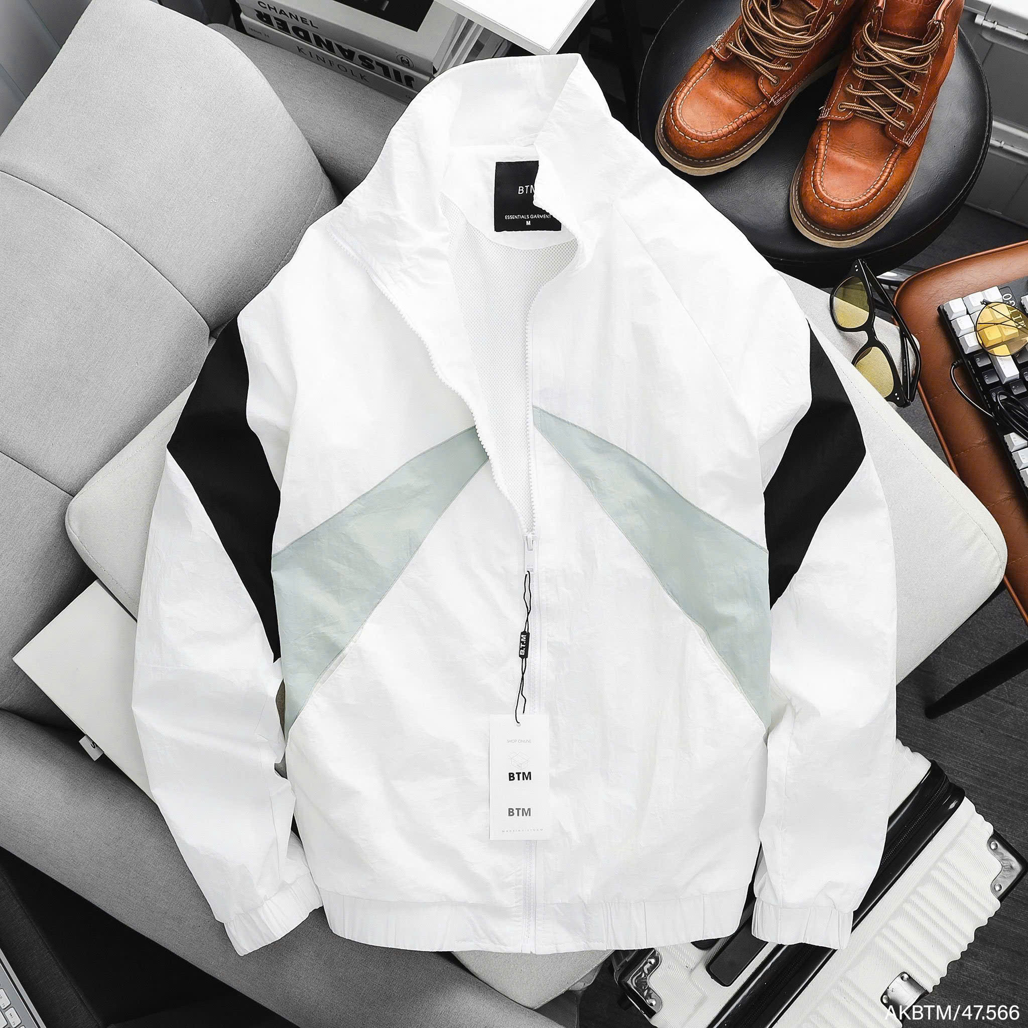 Áo khoác BTM chất gió nhăn - Slim fit