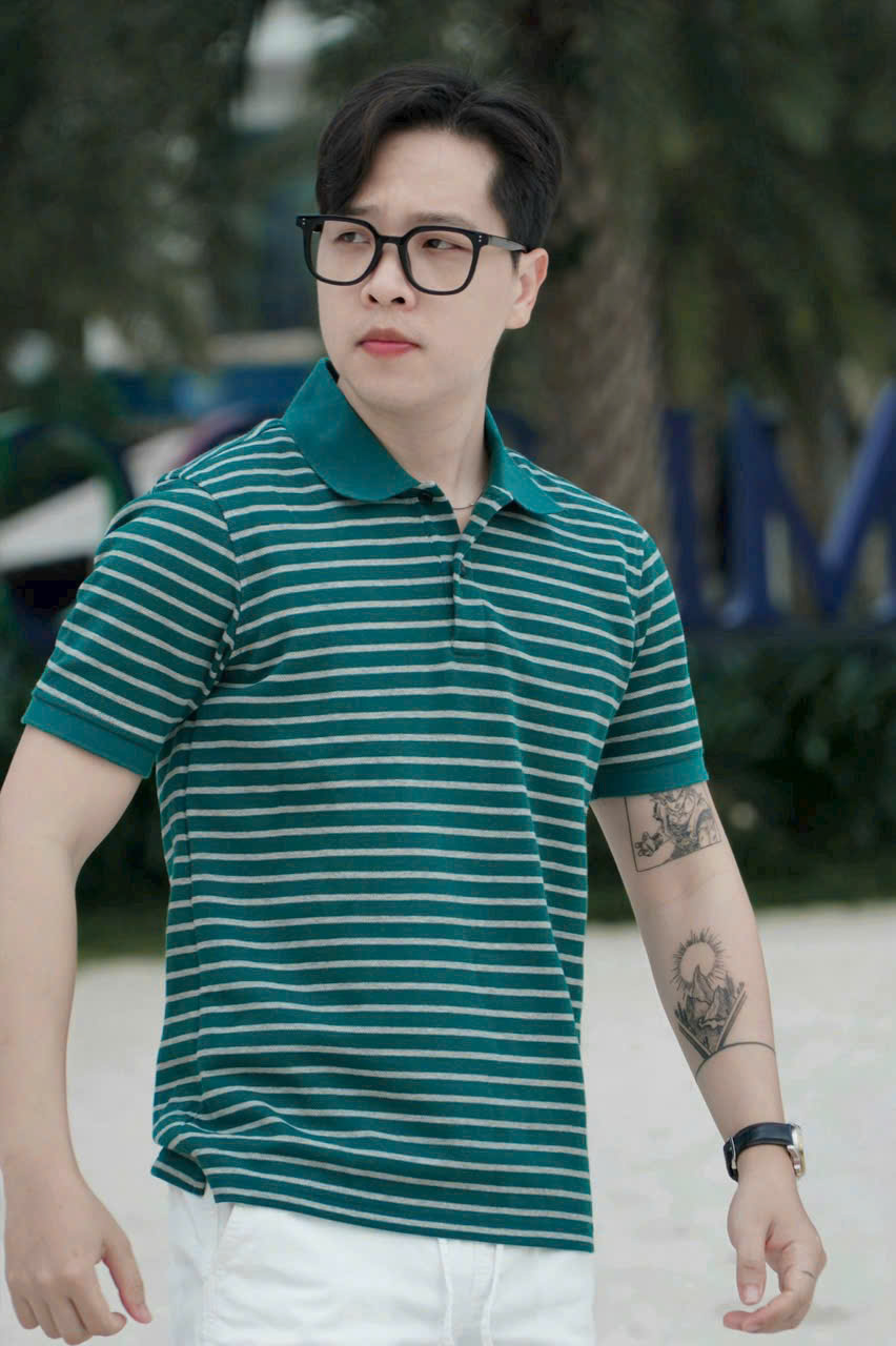 Xanh đậm kẻ xám